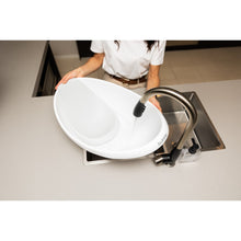 Load image into Gallery viewer, Bubble Cuddle Bath with Bath Seat - White