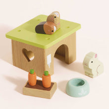 Load image into Gallery viewer, Le Toy Van Bunny & Guinea Pet Animal Set