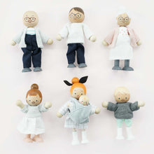 Load image into Gallery viewer, Le Toy Van Wooden Dolls House Family