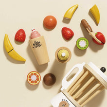 Load image into Gallery viewer, Le Toy Van Fruit & Smoothie Blender Set