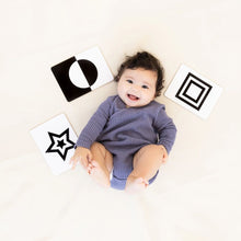 Load image into Gallery viewer, Pearhead Learning Kit 0-6 Months