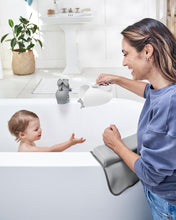 Load image into Gallery viewer, Skip Hop Moby Waterfall Bath Rinser - White