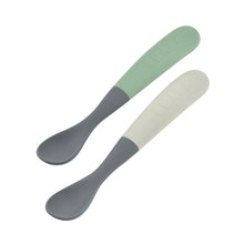 Load image into Gallery viewer, Beaba 1st Stage Silicone Spoons Two-tone Travel Set with Case - Mineral/Sage Green