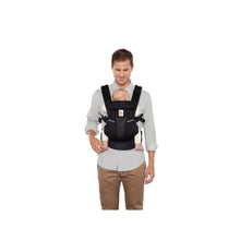Load image into Gallery viewer, Ergobaby Omni Breeze Baby Carrier - Onyx Black