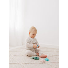 Load image into Gallery viewer, Bubble Silicone Star Stack & Play