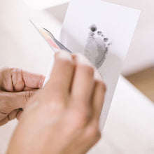 Load image into Gallery viewer, Pearhead Babyprints Photo Frame - Grey