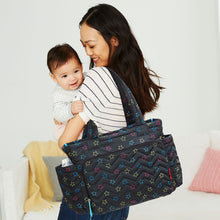 Load image into Gallery viewer, Skip Hop Five Star Mommy Bag Tote - Star Multi