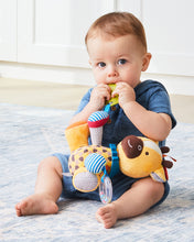 Load image into Gallery viewer, Skip Hop Bandana Buddies Activity Toy - Giraffe