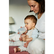 Load image into Gallery viewer, Suavinex Zero Zero Anti Colic Bottle 270ml - Medium Flow 3M+