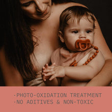 Load image into Gallery viewer, Suavinex Colour Essence All Silicone Soother with SX Pro Physiological Teat 6-18M - Blue