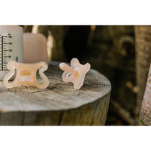 Load image into Gallery viewer, Suavinex Zero Zero Physiological Air flow Silicone Soother -2-2M