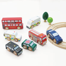 Load image into Gallery viewer, Le Toy Van London Toy Car Set
