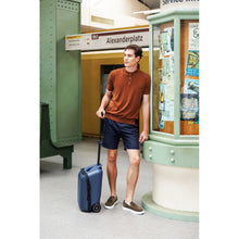 Load image into Gallery viewer, Micro Ride On Luggage Eazy Weekender - Dark Blue
