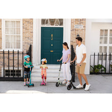 Load image into Gallery viewer, Micro Metropolitan Deluxe - Black
