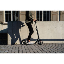 Load image into Gallery viewer, Micro Metropolitan Deluxe - Black
