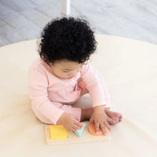 Load image into Gallery viewer, Pearhead Learning Kit 6-12 Months
