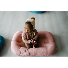 Load image into Gallery viewer, Snuggle Me Infant Lounger with Cover - Slate
