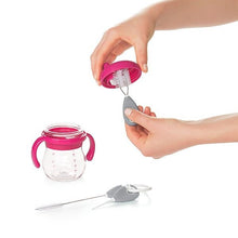 Load image into Gallery viewer, OXO Tot Straw &amp; Sippy Cup Top Cleaning Set - Grey
