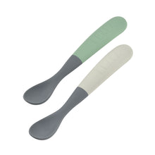 Load image into Gallery viewer, Beaba 1st Stage Silicone Spoons Two-tone Travel Set with Case - Mineral/Sage Green
